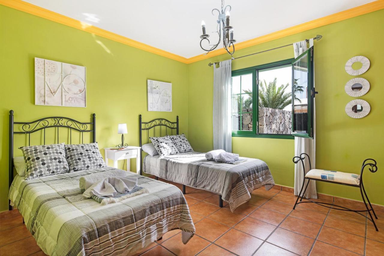 La Casona Villa Tias Luaran gambar
