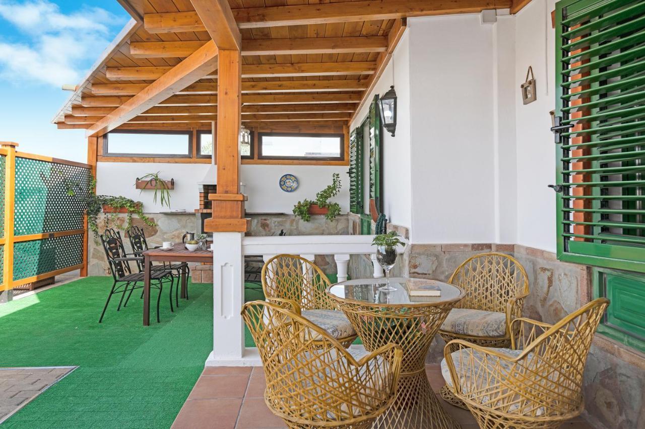 La Casona Villa Tias Luaran gambar