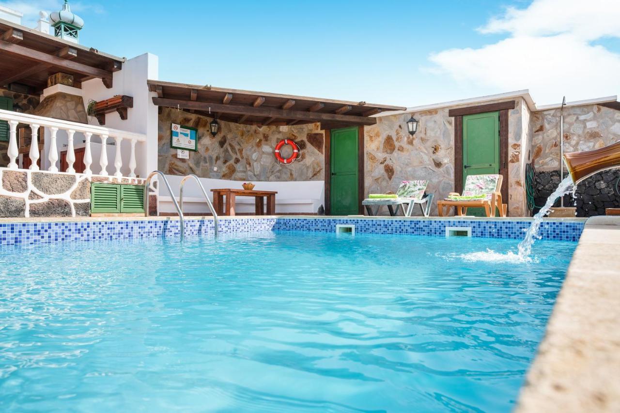La Casona Villa Tias Luaran gambar