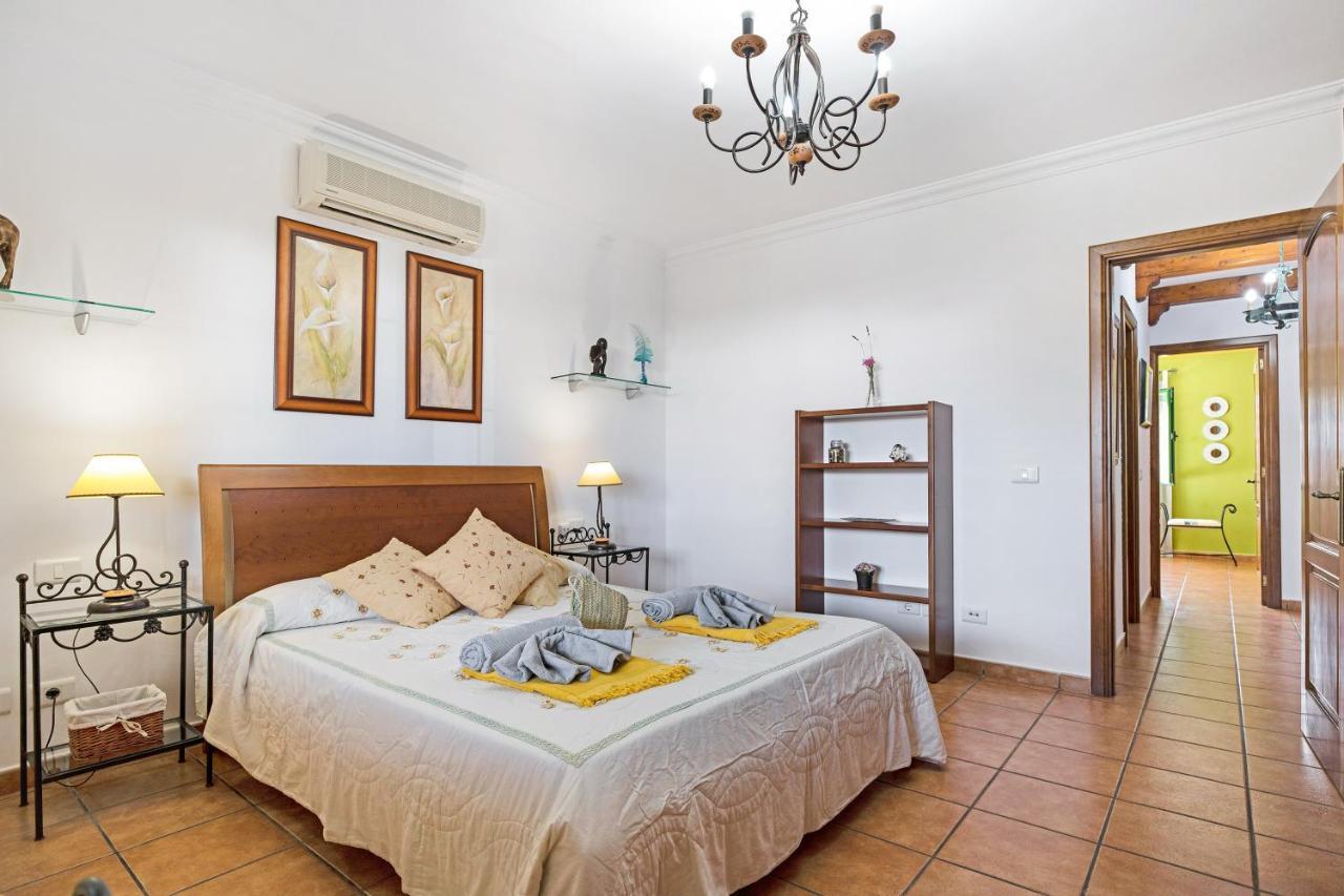 La Casona Villa Tias Luaran gambar